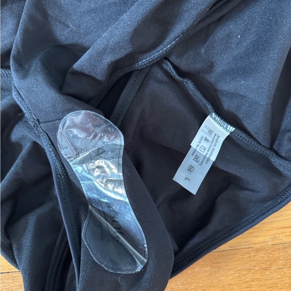 Amazon Black Bikini Swimwear Classic Design - Picture 3 of 3